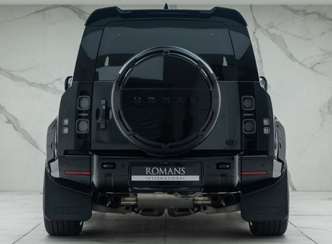 Land Rover Defender 90 V8 P525 URBAN 8