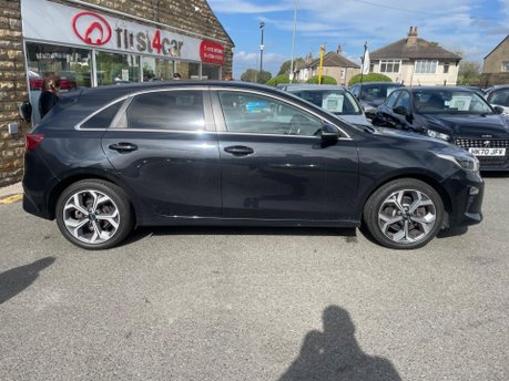 Kia Ceed 3 ISG 6