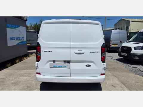 Ford Transit Custom 280 LIMITED L1H1 P/V ECOBLUE 3
