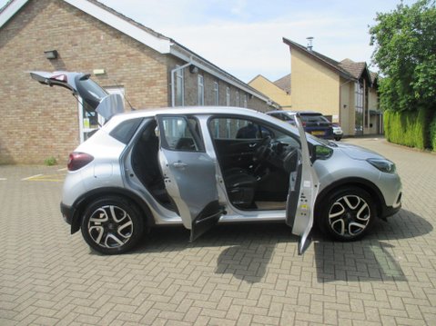 Renault Captur 0.9 TCe ENERGY Dynamique Nav Euro 6 (s/s) 5dr 9
