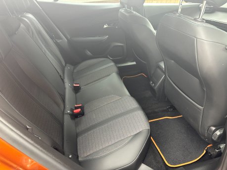 Peugeot 2008 1.2 PURETECH S/S ALLURE PREMIUM 5 Dr 16