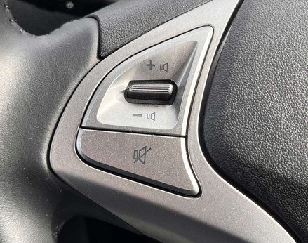 Hyundai ix20 1.6 ix20 SE Nav MPI Auto 5dr 39