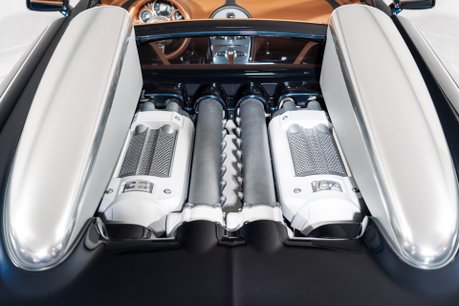 Bugatti Veyron GRAND SPORT. FRESH SERVICE. EX BUGATTI DISPLAY CAR. OUTSTANDING PROVENANCE 40