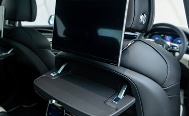 Bentley Bentayga V8 S 17