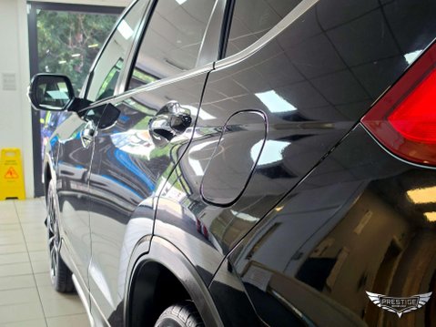 Honda CR-V 2.0 i-VTEC Black Edition Auto 4WD Euro 6 5dr 63