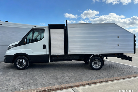 Iveco Daily 35C18H 3750WB Arborous Toolbox Tipper - Comfort Pack 10