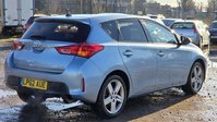 Toyota Auris 1.6 V-Matic Sport Hatchback 5dr Petrol Multidrive S Euro 5 (132 ps) 15