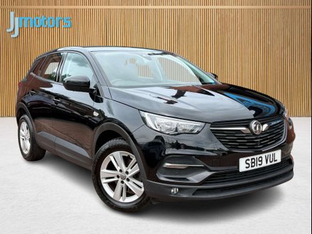 Vauxhall Grandland X 1.2 Turbo GPF SE SUV 5dr Petrol Manual Euro 6 (s/s) (130 ps)