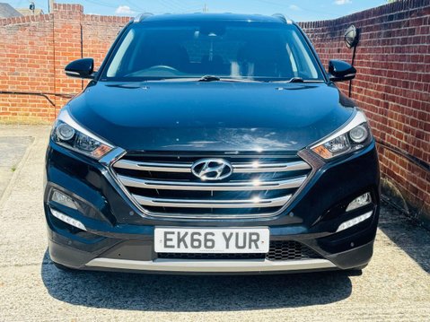 Hyundai TUCSON 1.7 CRDi Blue Drive Premium SUV 5dr Diesel DCT Euro 6 (s/s) (141 ps) 2