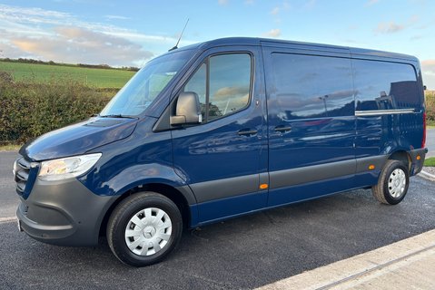 Mercedes-Benz Sprinter 315 Cdi Premium Mwb Lr Panel Van 1
