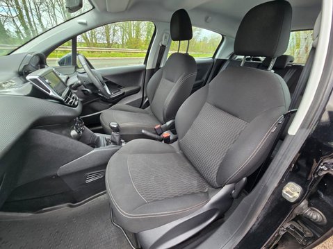 Peugeot 208 BLUEHDI S/S ACTIVE 13