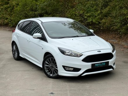 Ford Focus 1.0T EcoBoost ST-Line Euro 6 (s/s) 5dr