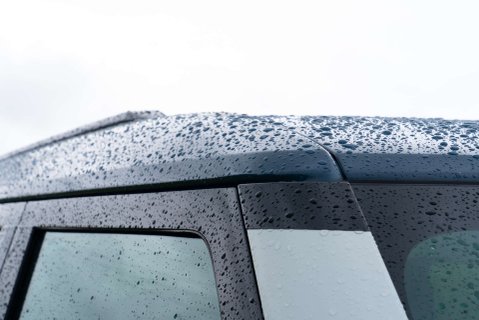 Land Rover Defender D250 SE County Edition 25