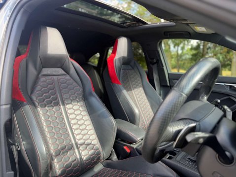 Audi RS Q3 2.5 RS Q3 Sportback TFSI Vorsprung Quattro Semi-Auto 4WD 5dr 4