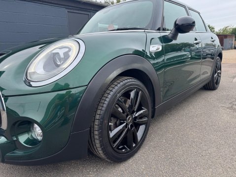 Mini Hatch COOPER S 15