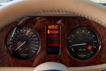 Bentley Continental R Mulliner 17