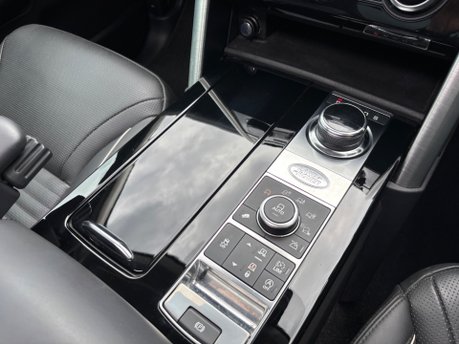 Land Rover Discovery 3.0 TD V6 HSE LUXURY SUV 5dr Diesel Auto 4WD Euro 6 (s/s) (258 ps) 37