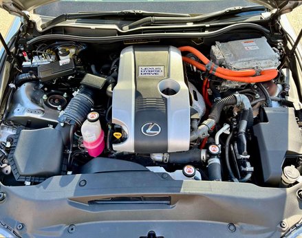 Lexus Is 2.5 IS 300h Advance CVT 4dr 7