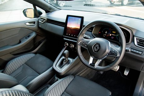 Renault Clio ESPRIT ALPINE E-TECH