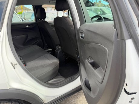 Vauxhall Crossland X SE 17