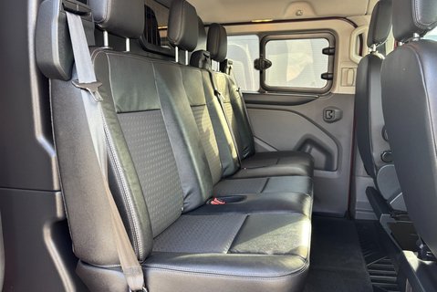Ford Transit Custom 320 L1 Sport 185 ps DCIV 18