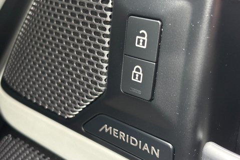 Land Rover Defender 110 D300 Hard Top HSE with Rear Seat Conversion 30