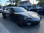 Porsche Taycan GTS 15