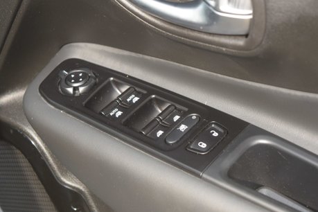 Jeep Renegade NIGHT EAGLE 19