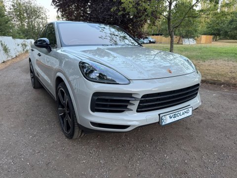 Porsche Cayenne V6 PLATINUM EDITION 5