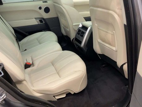 Land Rover Range Rover Sport 3.0 Range Rover Sport HSE SDV6 Auto 4WD 5dr 10