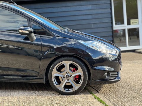 Ford Fiesta 1.6T EcoBoost ST-2 Hatchback 3dr Petrol Manual Euro 6 (182 ps) 18