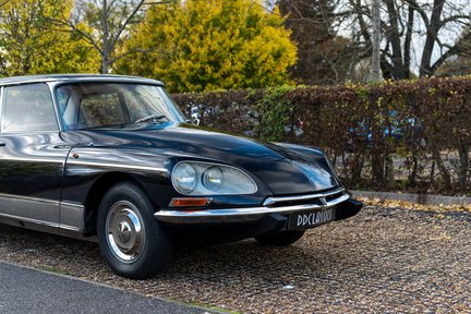 Citroen DS 21 Berline Chapron 'Majesty' 10