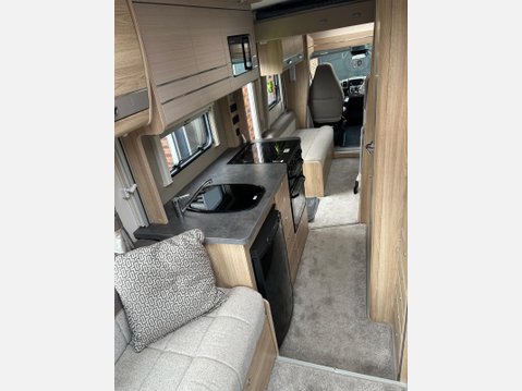 Peugeot Boxer ELDDIS AUTOQUEST SUPREME 196 DEALER SPECIAL 6 BERTH LOW PROFILE MOTORHOME 8