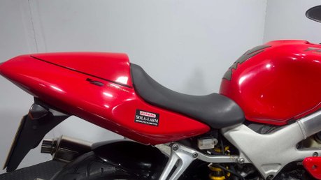Honda VTR 1998 33K 1000CC VTWIN SPARES OR REPAIR / PROJECT BIKE SUPER SPORT 24