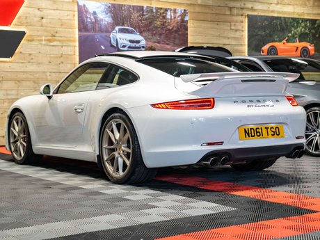 Porsche 911 3.8 911 Carrera S Semi-Auto 2dr 6