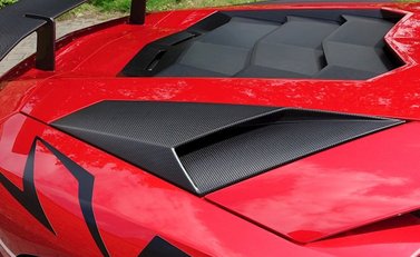 Lamborghini Aventador SV 9