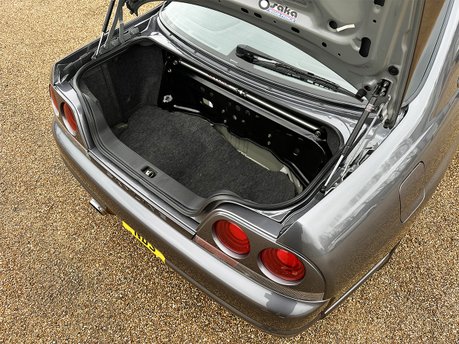 Nissan GT-R R33 V-Spec (Series 3) 88