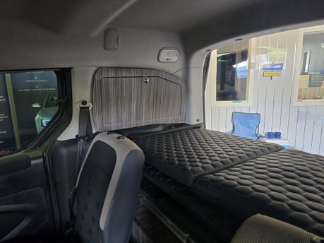 Citroen Berlingo Multispace E-HDI XTR ETG6 12