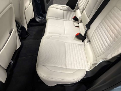 Land Rover Discovery Sport 2.0 Discovery Sport HSE D Auto 4WD 5dr 44