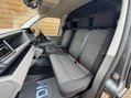 Volkswagen Transporter 2.0 Transporter T30 Highline TDI Semi-Auto 28
