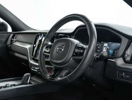 Volvo XC60 2.0 XC60 R-Design Pro T8 Recharge AWD Auto 4WD 5dr 2