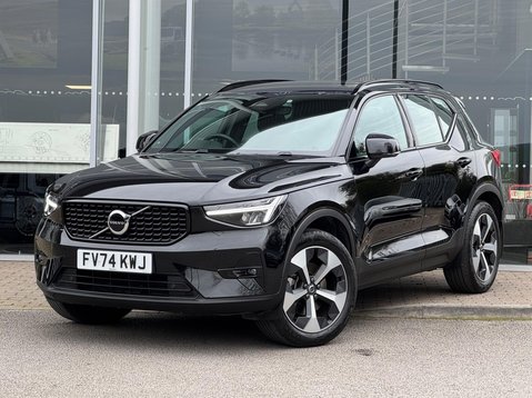 Volvo XC40 B4 PLUS 5