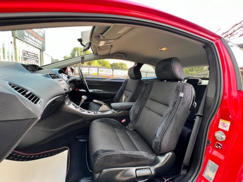 Honda Civic I-VTEC TYPE S 34