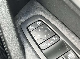 Renault Kadjar 1.5 Kadjar Iconic Blue dCi Auto 5dr 62