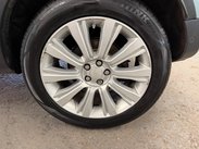 Land Rover Range Rover Evoque 2.2 SD4 Prestige Auto 4WD Euro 5 (s/s) 5dr 27