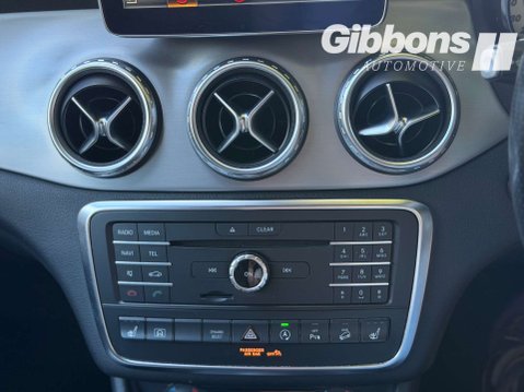 Mercedes-Benz GLA 2.1 GLA 220 D 4Matic AMG Line Premium Auto 4WD 5dr 27
