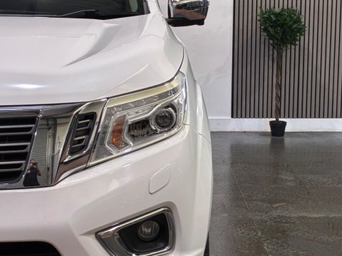 Nissan Navara 2.3 dCi Tekna 4WD Euro 6 (s/s) 4dr 48