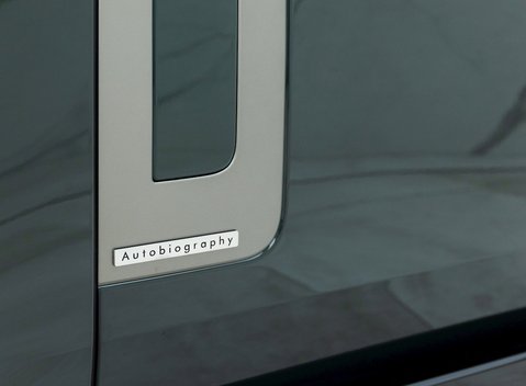 Land Rover Range Rover P530 Autobiography 24