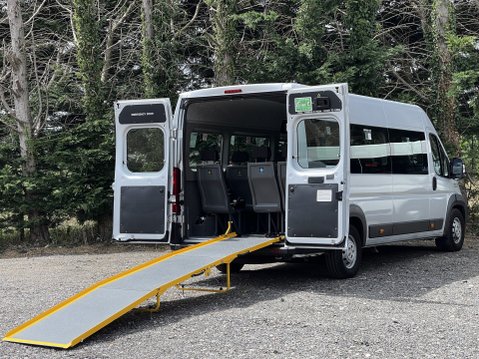 Peugeot Boxer 440 L4H2 17-SEAT MINIBUS LITE NON-D1 WITH WHEELCHAIR RAMP. Euro 6 2