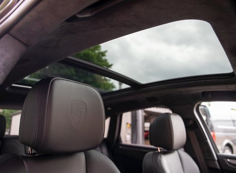 Porsche Macan Turbo 15